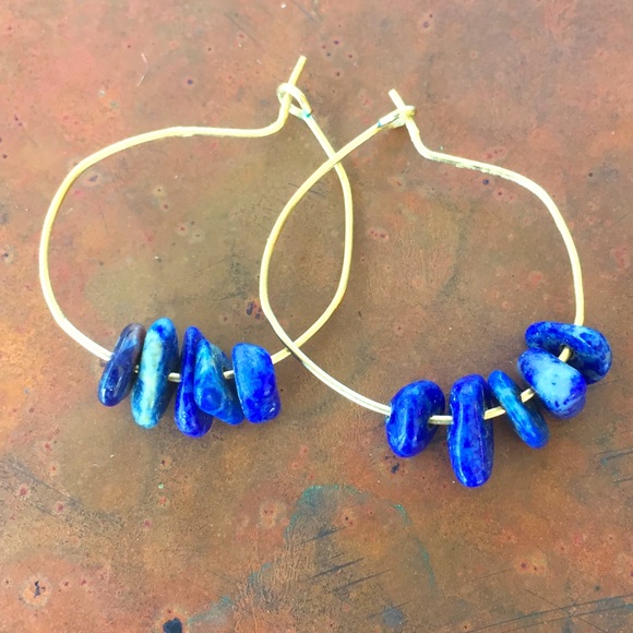 Jewelry - Vintage Earrings - gold hoops w lapis beads